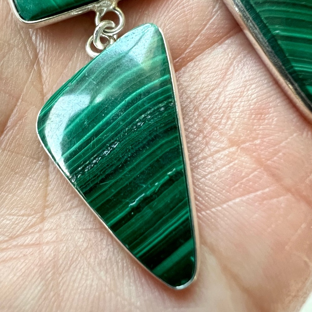 925 OMG Gorgeous! Malachite w/ Chrysocolla Long Earrings - Picture 5 of 9